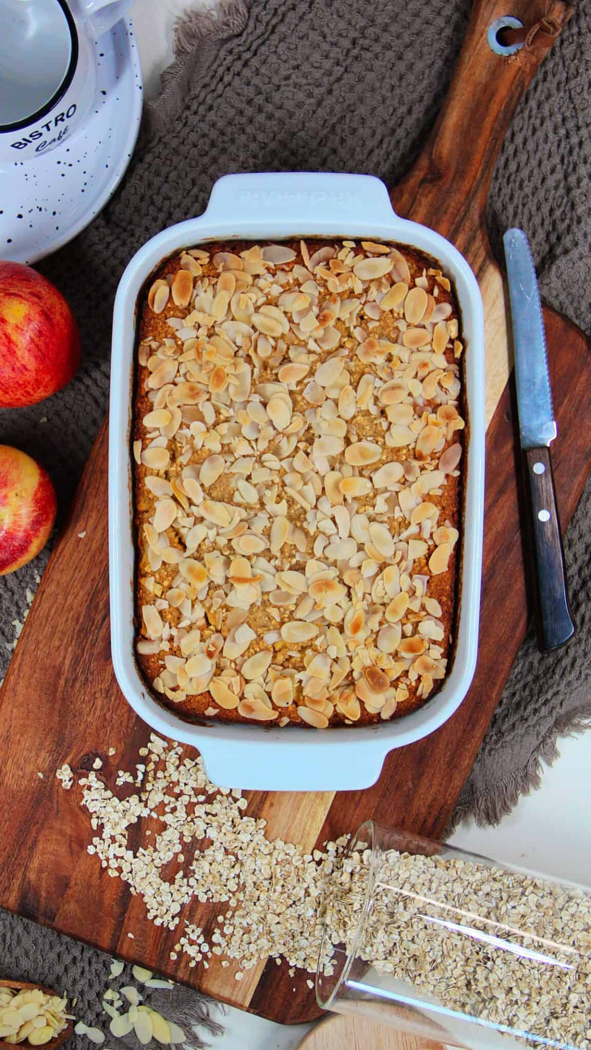 Apfelkuchen ohne Mehl: Ein einfaches Rezept mit Haferflocken, Mandeln ...