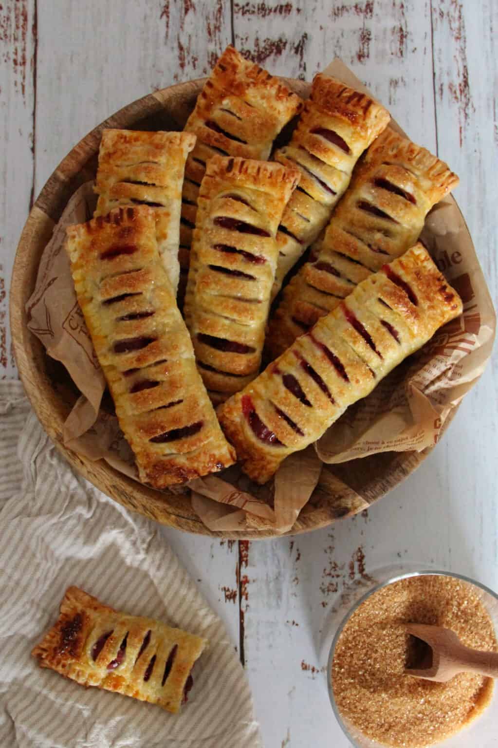 Köstliche Kirschtaschen aus Blätterteig - Ein einfaches Rezept für die ...