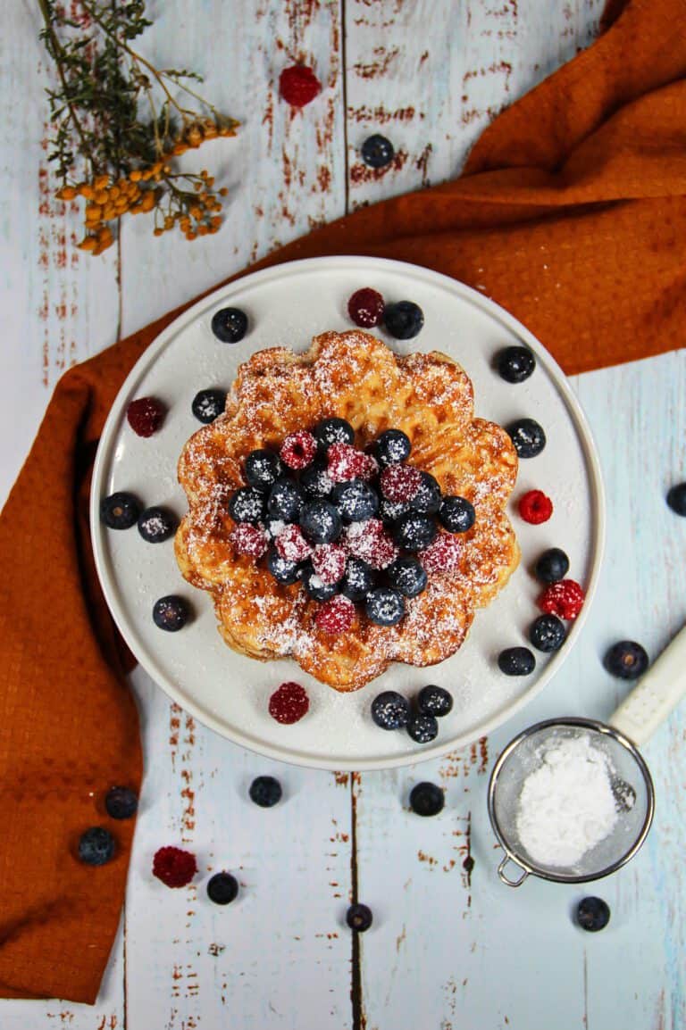 Das beste Grundrezept für Waffeln: Mit Tipps und Tricks für perfekte ... Das beste Grundrezept für Waffeln: Mit Tipps und Tricks für perfekte ...