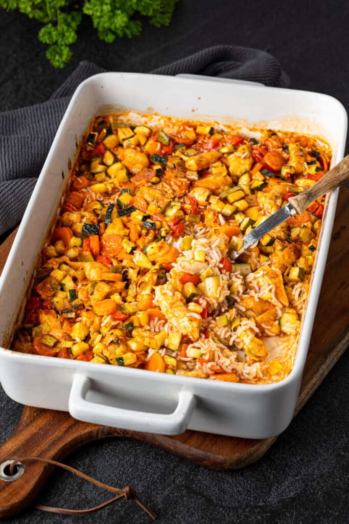 Reisfleisch aus dem Ofen: Gesundes One-Pot-Gericht mit viel Gemüse (2024) Reisfleisch aus dem Ofen: Gesundes One-Pot-Gericht mit viel Gemüse (2024)