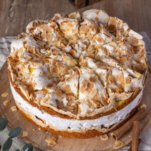 Bratapfel-Torte mit Baiser (Himmelstorte): Einfaches Thermomix®-Rezept für die kalte Jahreszeit oder als Weihnachtsdessert